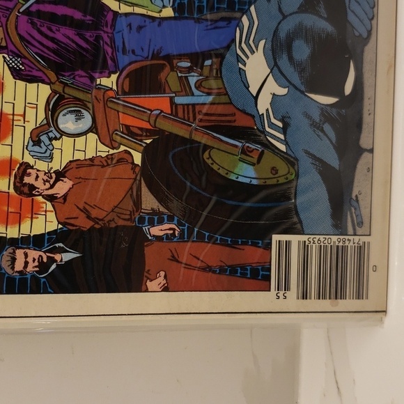 Comic Book Double-Sized Annual 'Peter Parker, The Spectacular Spider-Man A - Picture 5 of 6